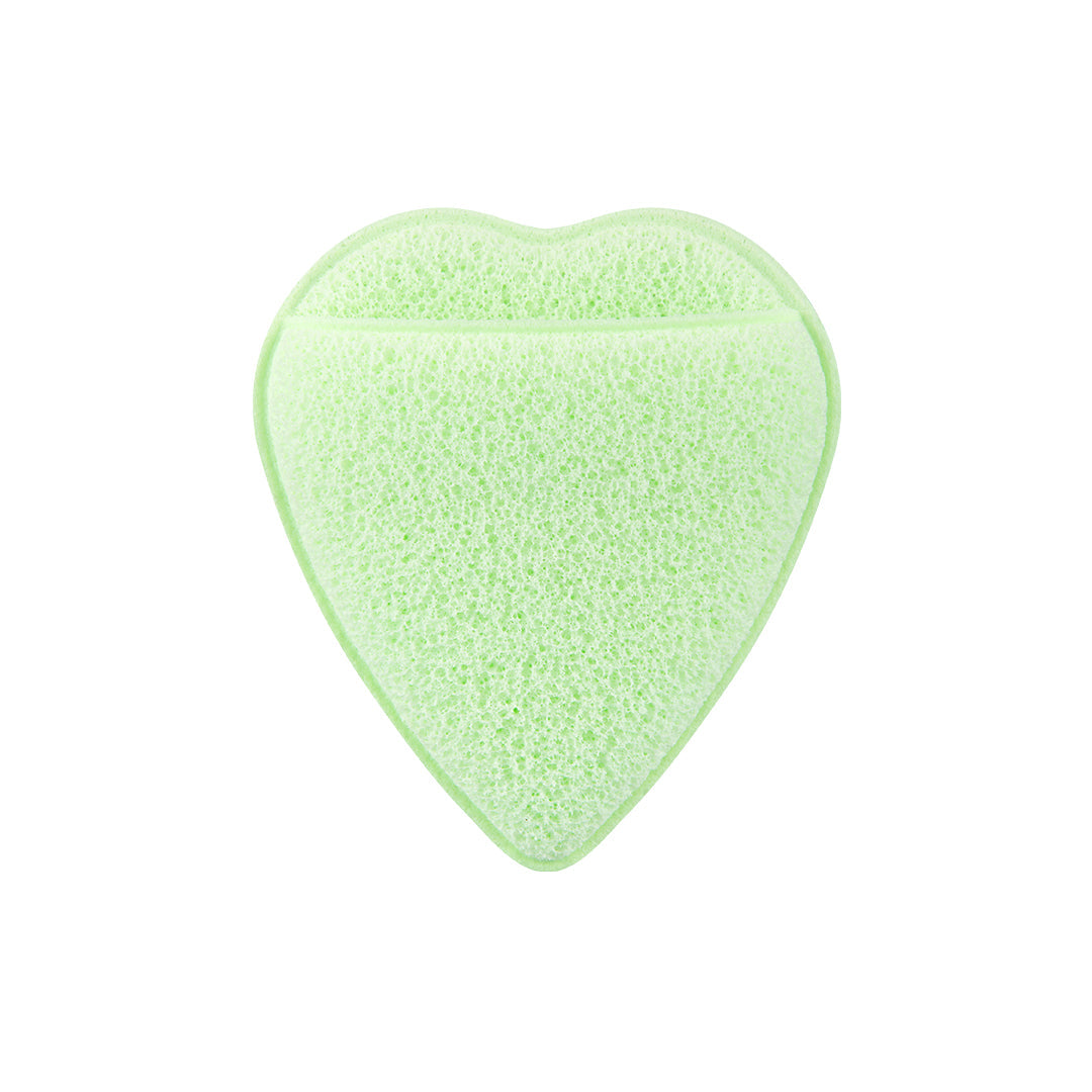 Clover Heart Facial Sponge - A little wonder to explore.